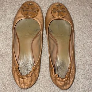 Tory Burch beige ballet flats